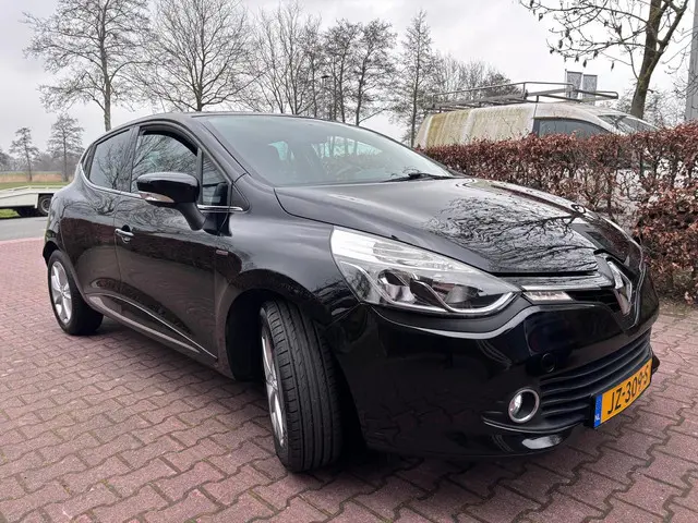 Renault Clio 0.9 TCe Eco2 Limited 2016 Benzine 4