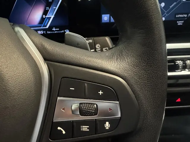 BMW 3 Serie Touring 320e 2022 Hybride Benzine 17