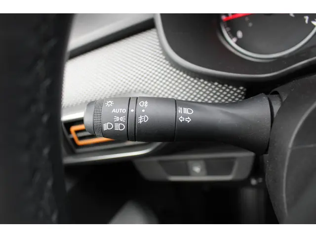 Dacia Sandero Stepway 1.0 TCe 90 Comfort 2021 Benzine 18