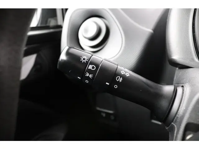 Citroën C1 1.0 VTi Feel 2020 Benzine 27