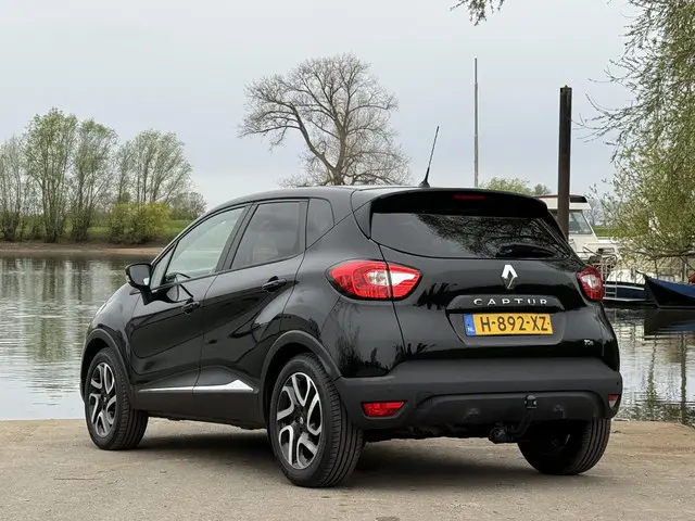 Renault Captur 0.9 TCe Barista 2015 Benzine 4