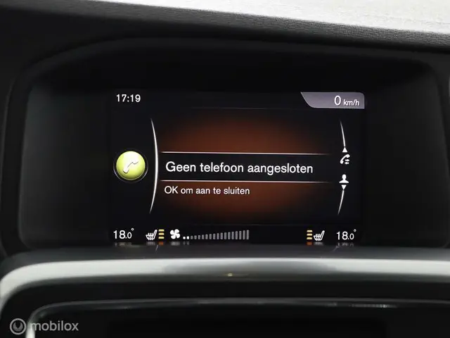 Volvo V60 1.5 T2 Polar+| Leer| Trekhaak 2018 Benzine 24