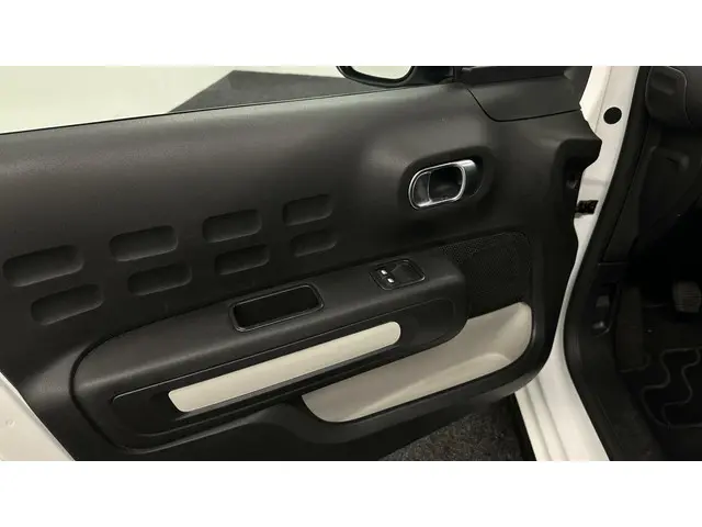 Citroën C3 1.2 PureTech S&S Feel 2020 Benzine 17