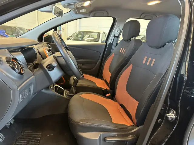 Renault Captur 0.9 TCe Dynamique 2013 Benzine 18