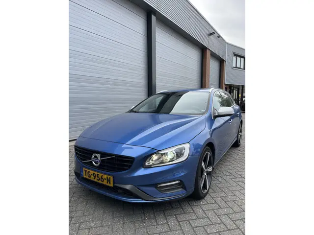 Volvo V60 2