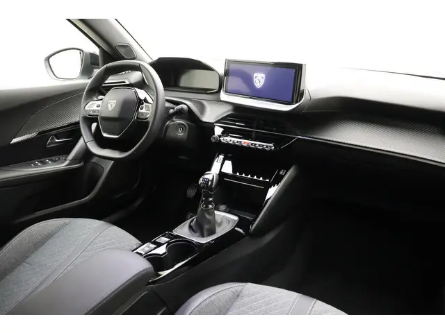 Peugeot 2008 3
