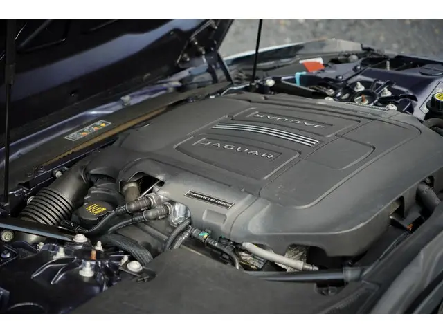 Jaguar F-Type 3.0 V6 Coupé 2016 Benzine 42