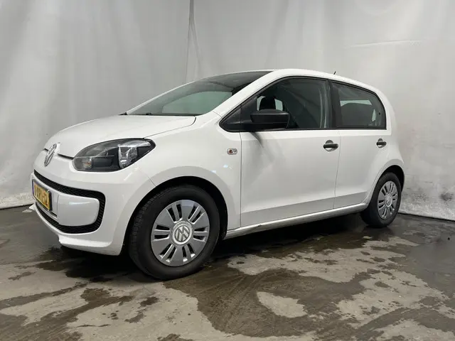 Volkswagen up! 1.0 take up! BlueMotion - Schade 2014 Benzine 2