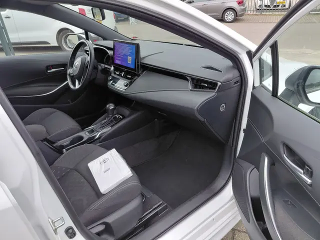 Toyota Corolla Hybrid 140 Active 2024 Hybride Benzine 5