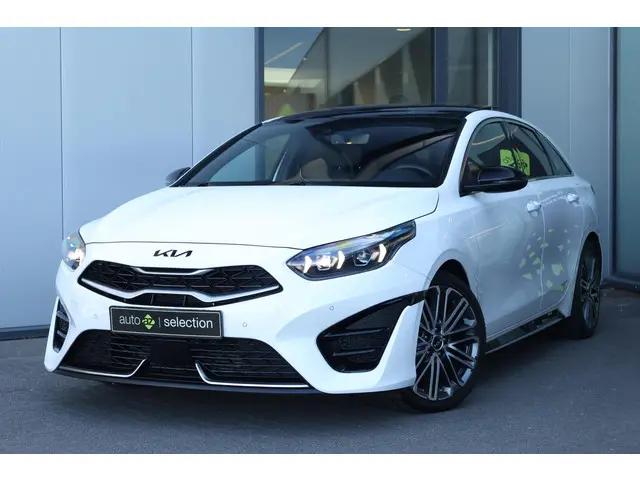 Kia ProCeed 1.5 T-GDi GT-PlusLine 2023 Benzine 42