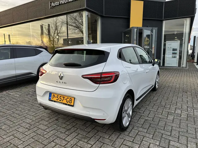 Renault Clio TCe 100 Bi-Fuel Zen 2022 Benzine 5