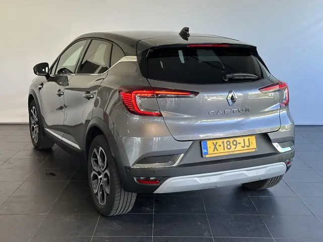 Renault Captur 1.0 TCe 90 techno 2023 Benzine 3