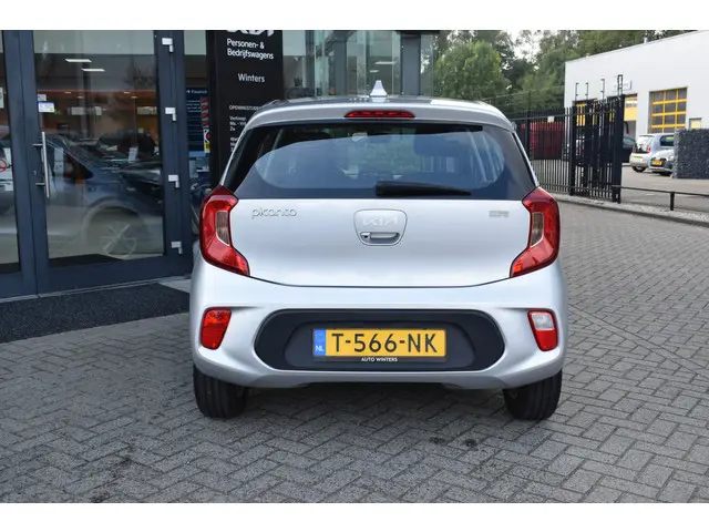 Kia Picanto 1.0 DPi DynamicLine 5-Drs 2023 Benzine 20