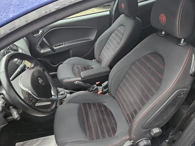 Alfa Romeo MiTo 1.4 T MultiAir Super 2018 Benzine 10