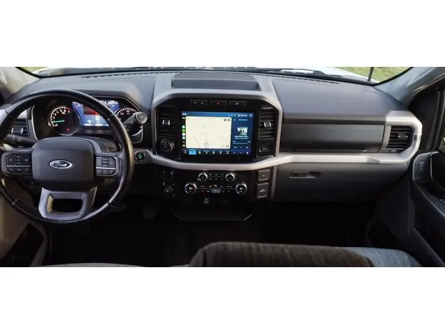 Ford F-150 CrewCab 4X4 Ecoboost 6-persoons 2021 Benzine 13