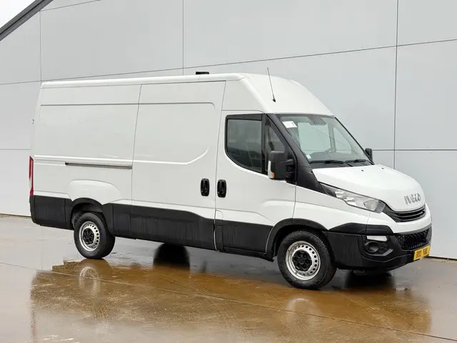 Iveco Daily 35S14 2.3 2019 Diesel 4