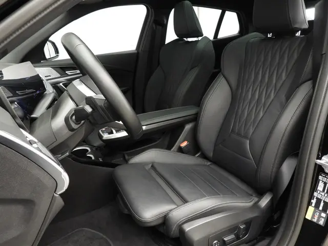 BMW iX2 xDrive30 2024 Elektrisch 7