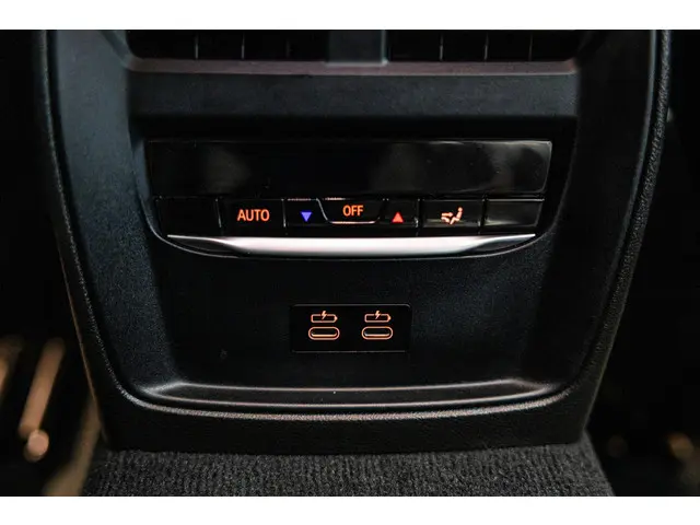 BMW 3 Serie M340i xDrive 2024 Benzine 29