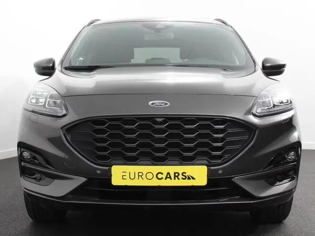 Ford Kuga 2.5 PHEV 225pk ST-Line X 2023 Hybride Benzine 2
