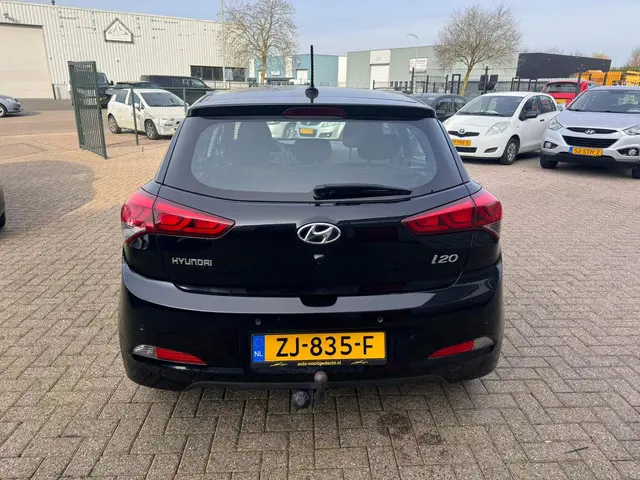 Hyundai i20 1.0 T-GDI Comfort 2019 Benzine 8