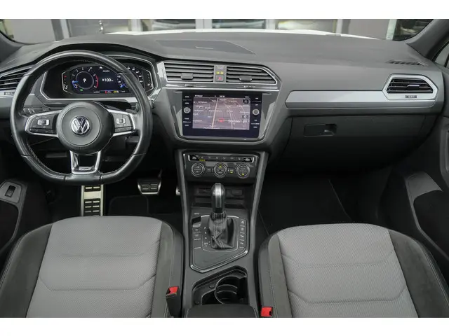 Volkswagen Tiguan 1.5 TSI R-Line Highline 2021 Benzine 3