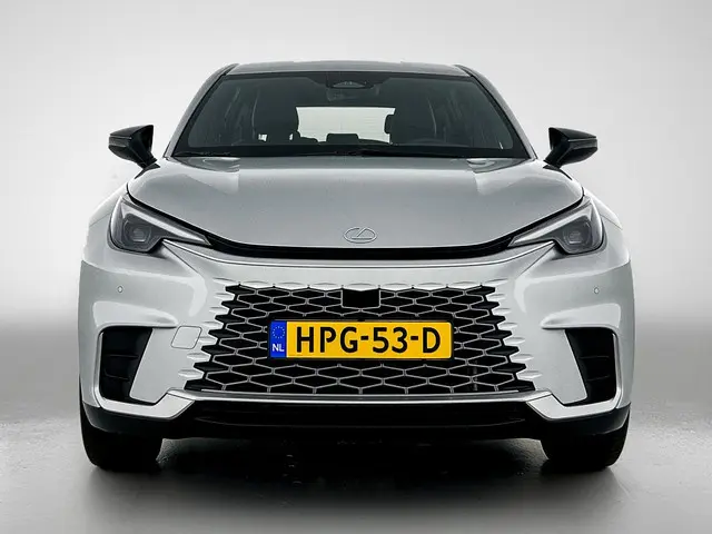 Lexus LBX Elegant 2WD 2024 Hybride Benzine 22