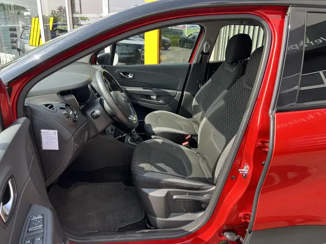 Renault Captur 1.3 TCe Intens 2019 Benzine 6