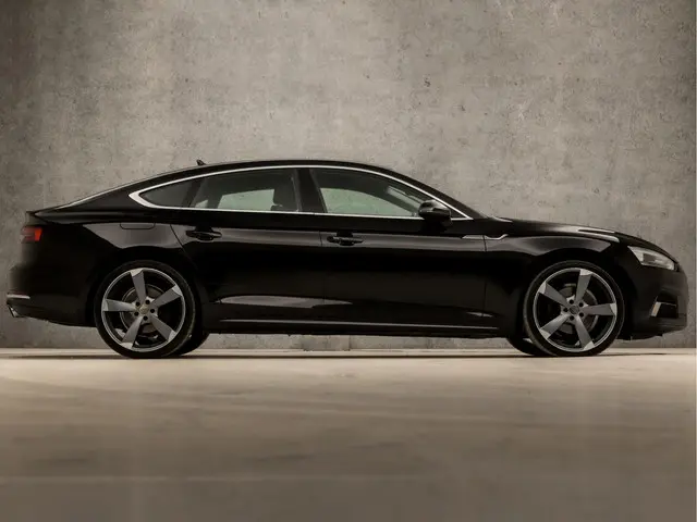 Audi A5 Sportback 2.0 TFSI MHEV Sport 2018 Benzine 4