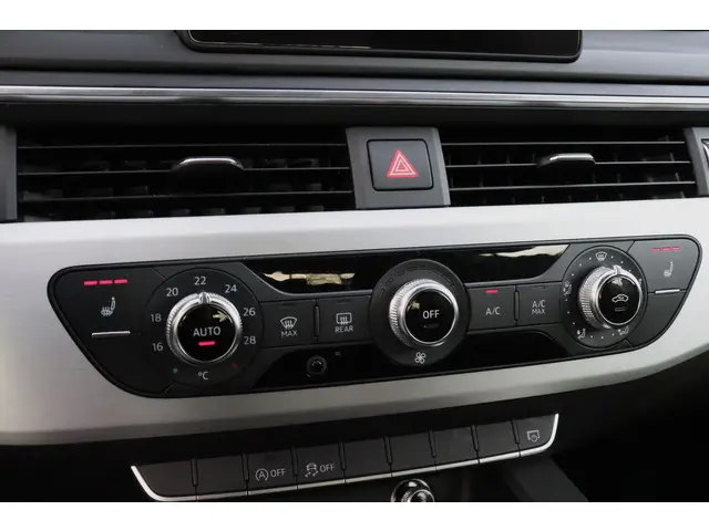 Audi A4 Avant 2.0 TFSI Sport S-line 2019 Benzine 13