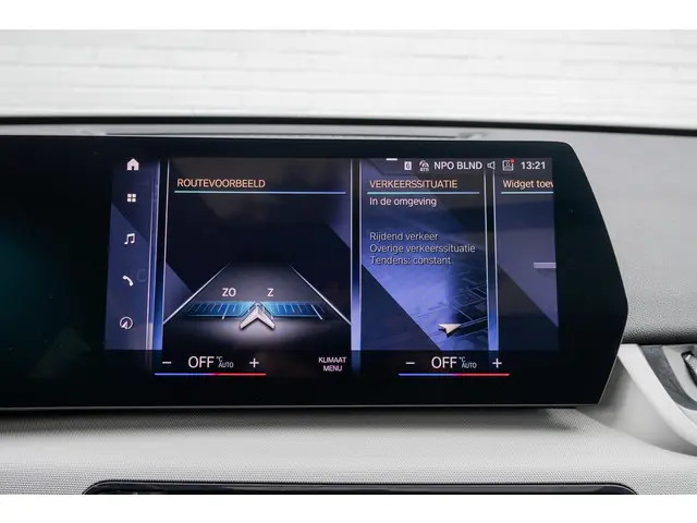 BMW X1 xDrive25e 2023 Hybride Benzine 20