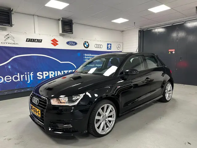Audi A1 Sportback 1.0 TFSI Adrenalin S-LINE 2017 Benzine 2
