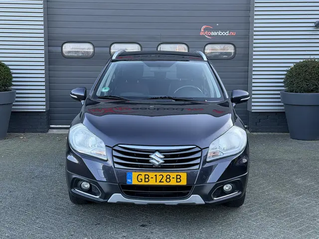 Suzuki S-Cross SX4 1.6 Exclusive 2015 Benzine 5