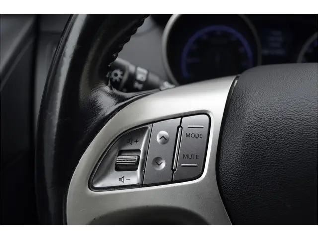 Hyundai ix35 1.6i GDI i-Magine 2013 Benzine 9