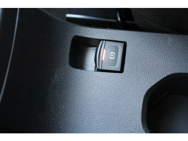 Dacia Sandero Stepway TCe 100 ECO-G Up&Go 2025 Benzine 25