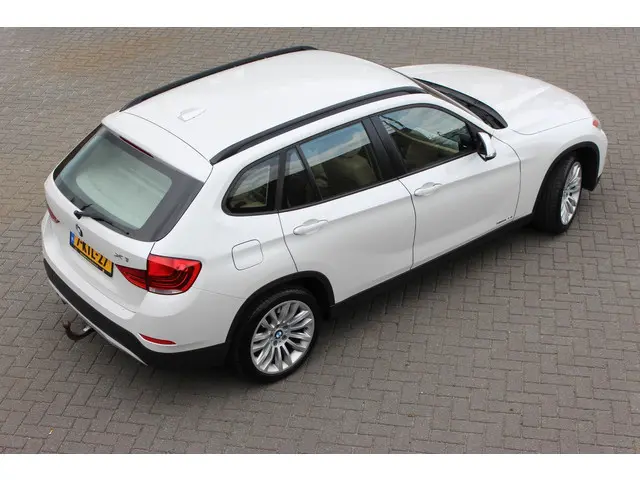 BMW X1 XDrive28i 245pk 4x4 High Executive 2013 Benzine 12