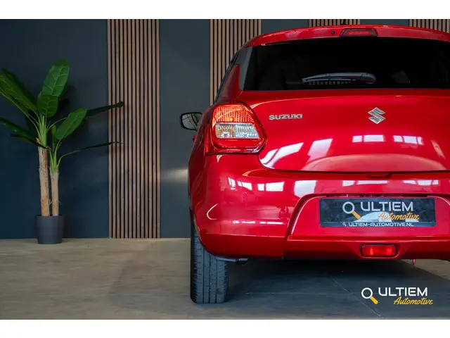 Suzuki Swift 1.2 Select 2018 Benzine 20