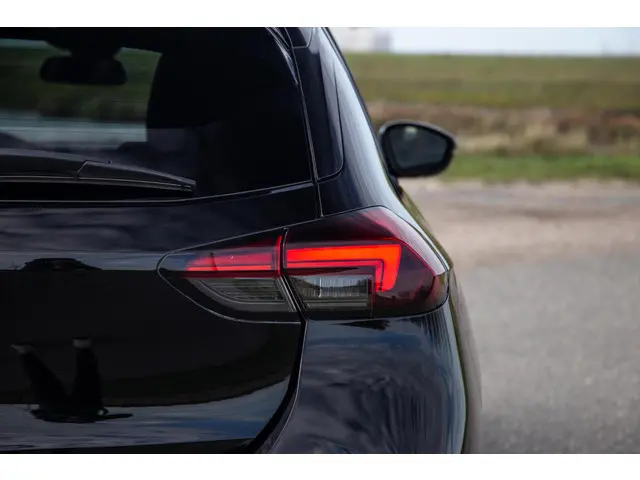 Opel Corsa 1.2 Turbo GS 2022 Benzine 15