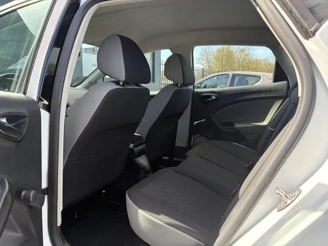 SEAT Ibiza 1.0 EcoTSI Style Connect 2015 Benzine 11