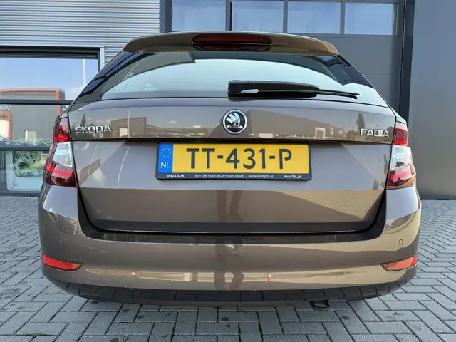 Škoda Fabia Combi 1.0 TSI Clever 2018 Benzine 5