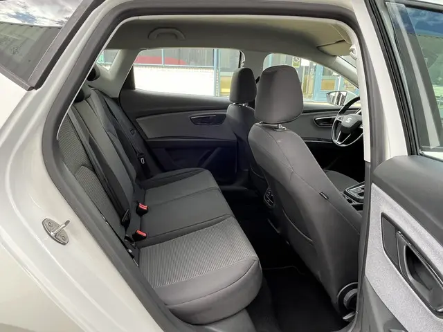 SEAT Leon 1.0 TSI Style Ultimate Edition 2019 Benzine 27