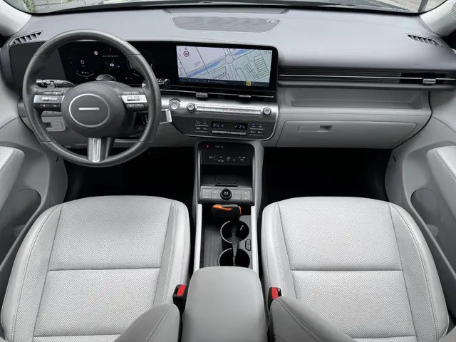 Hyundai Kona 1.6 GDI HEV Premium 2024 Hybride Benzine 13