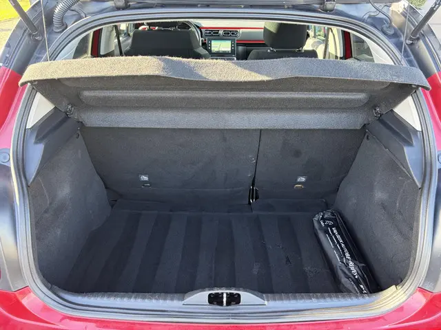 Citroën C3 1.2 PureTech S&S Shine 2017 Benzine 13