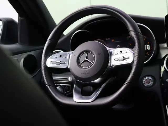 Mercedes-Benz C-Klasse 160 AMG 2020 Benzine 23