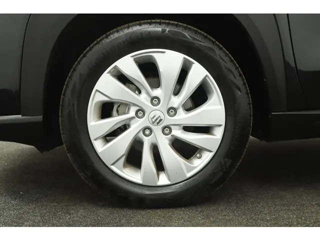 Suzuki S-Cross 1.5 Hybrid Select 2024 Hybride Benzine 36