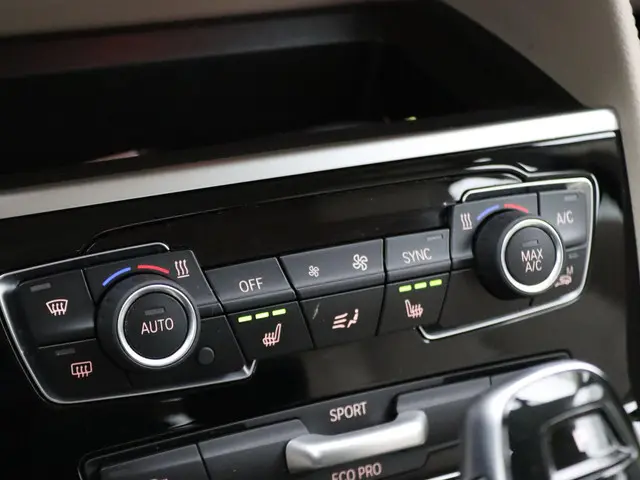 BMW 2 Serie Active Tourer 218i 2020 Benzine 16