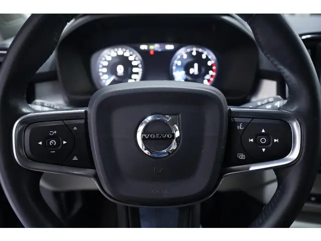 Volvo XC40 1.5 T3 Momentum Pro 2019 Benzine 20