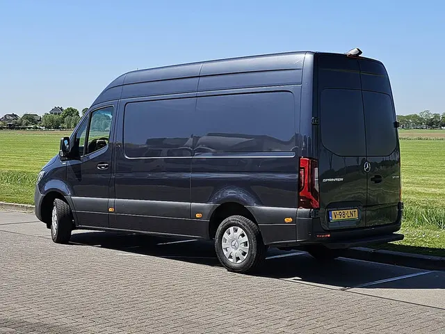 Mercedes-Benz Sprinter 317 2023 Diesel 6