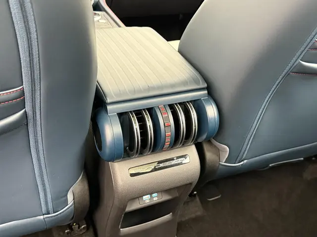 BYD ATTO 3 Comfort 60 kWh 2023 Elektrisch 22