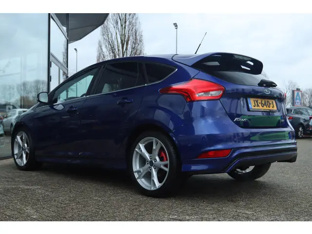 Ford Focus 1.0 TITANIUM ST-LINE SPORT 2016 Benzine 11