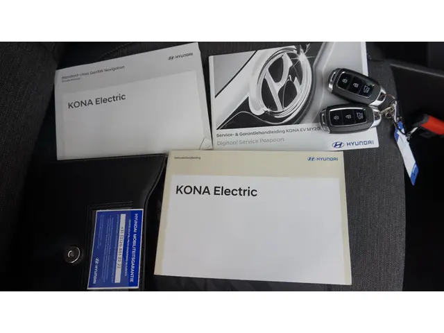 Hyundai Kona EV Comfort 64 kWh 3-fase 2020 Elektrisch 30